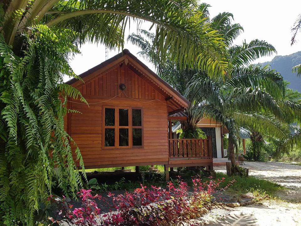 Comfy Lodge Resort Phang Nga Esterno foto